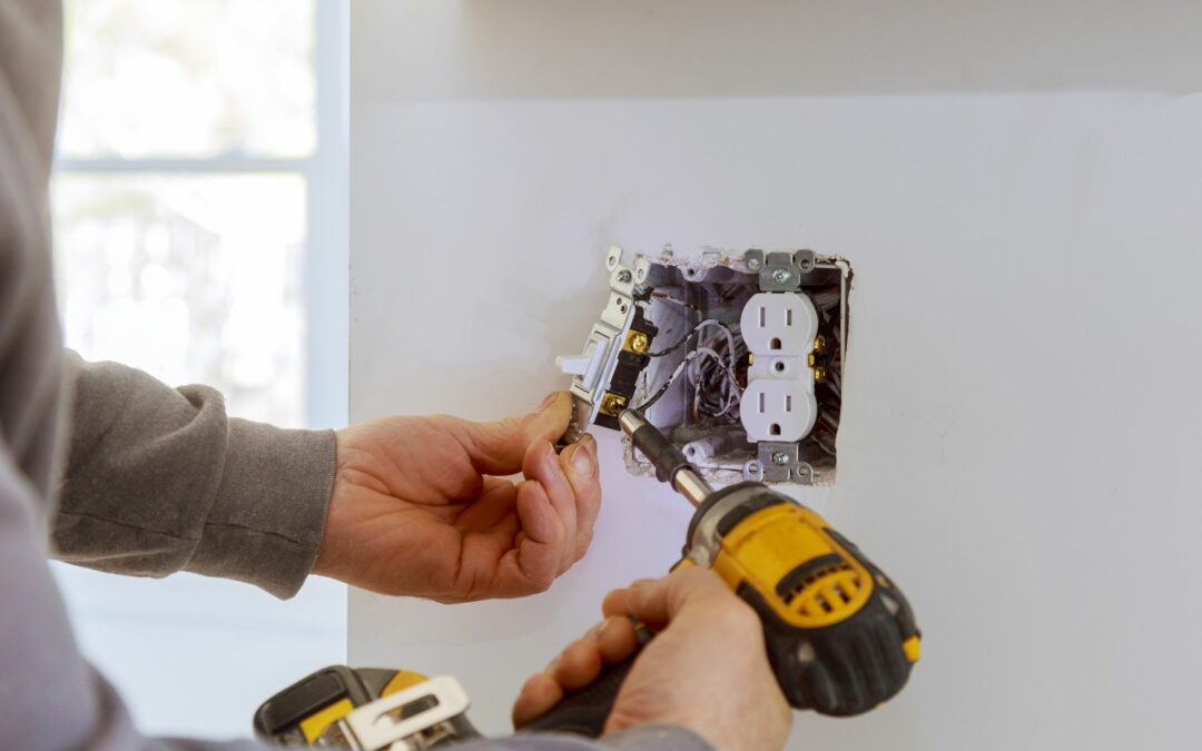 Installation de prises électriques aux normes : ce qu’il faut savoir